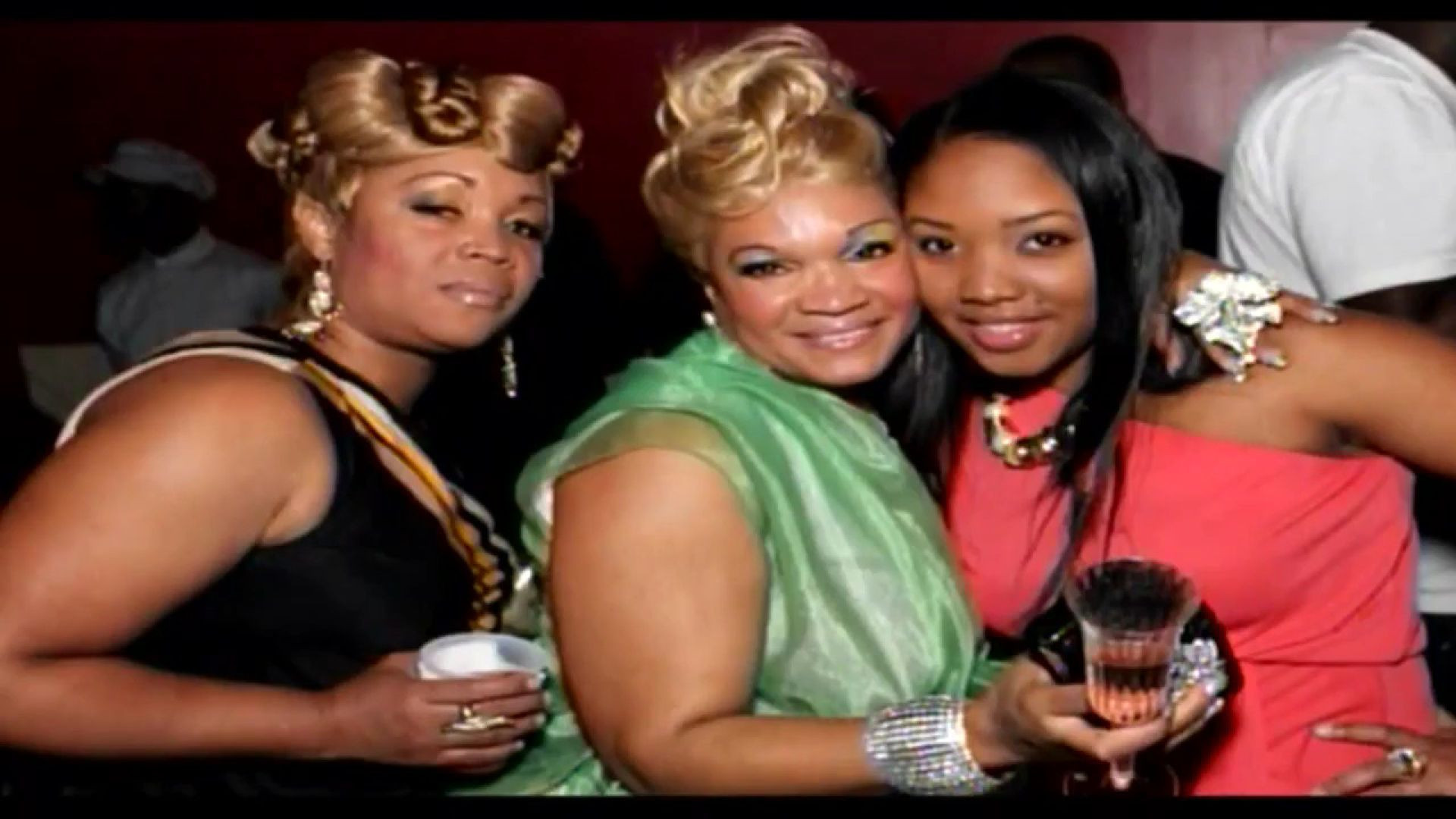 ⁣GEORGIA 81 BIRTHDAY PARTY @ LA  CALIFORNIA