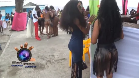 Mamosa Bikini Breakfast Party -2018